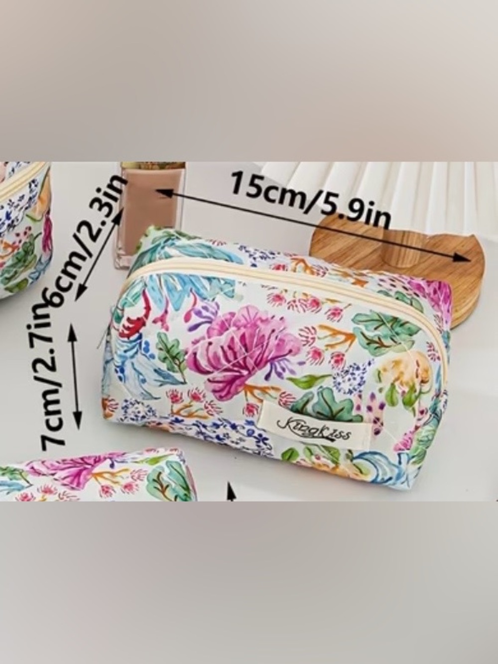 Floral Quilted Cosmetic Bag - Pink & Green - Picture 4 of 5